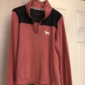 Victoria secret pink pullover size M (never worn!)